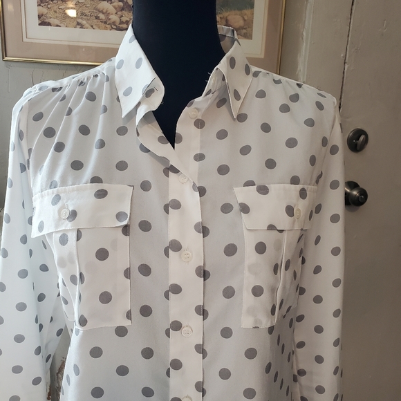 Violet & Claire White & Gray Polka Dot Blouse Small - Picture 2 of 8
